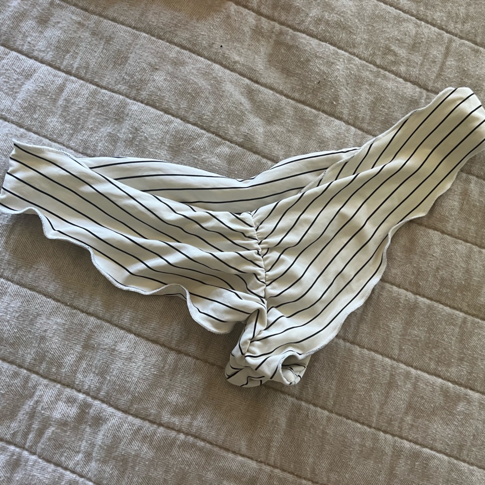 Boys and arrows bottoms